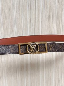 New seasonal style, 2.5cm wide double-pointed original 1:1 replica. One side is