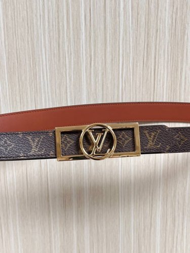 New seasonal style, 2.5cm wide double-pointed original 1:1 replica. One side is