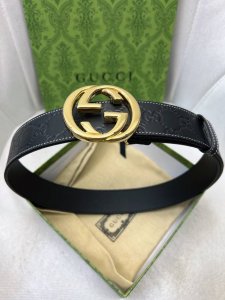 Gucci: Original single-layer cowhide embossed surface, lined with top-layer cowh