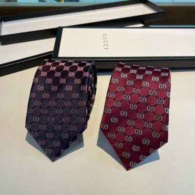 G's new Gg logo printed tie for men, rare and classic small G logo jacquard, ide