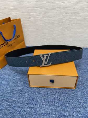 Brand: LV 4.0cm 550105 Description: This belt features an LV buckle with a buffa - Click Image to Close