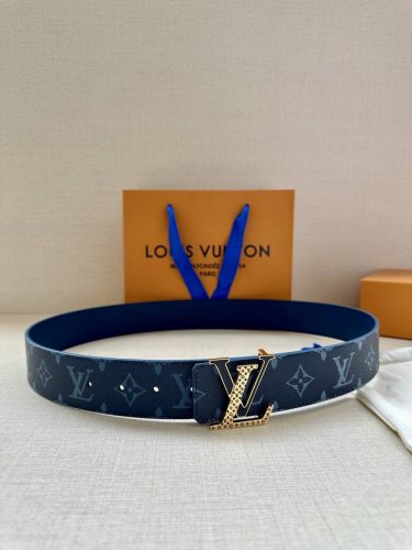 4.0 Width: The New Lv Initiales Double-Sided Belt From The 2025 Spring/Summer Co