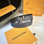 Original packaging, latest upgraded version from the L0Uis Vuitt0N counter, widt