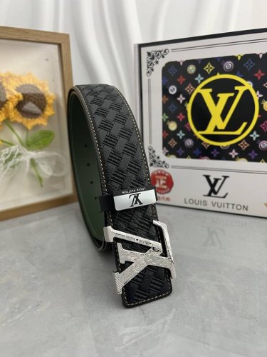 Product name: Lv..Louis..Vuitton original Material: original cowhide belt, 100%