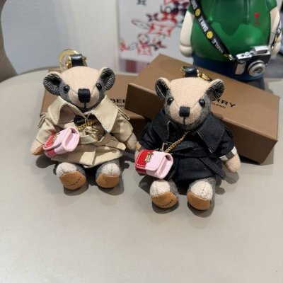 Burberry OEM P bear pendant, Burberry trench coat bear crossbody Mini bag keycha