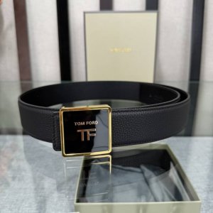 Tom Ford's Latest Viral Hit, The Double-Sided Full-Grain Leather Bag, Is Now Ava
