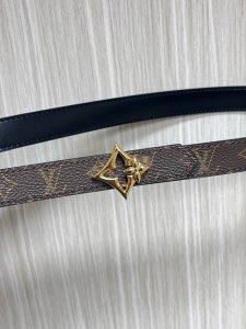 2.0 width, new style of the season, double-sided belt with imported cowhide on o