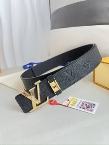 Product Name: Louis Vuitton Belt - Original Single Belt Model: Hook and Buckle,