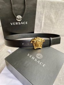 Width 4.0 Cm Versace This Goatskin Belt Features A Buckle Adorned With The Brand