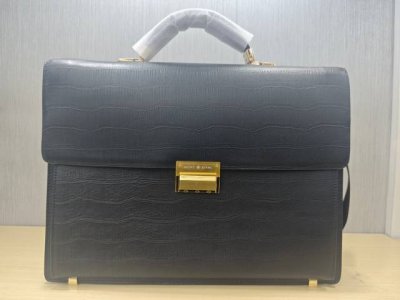 The latest hot-selling Montblanc stainless steel combination lock briefcase from