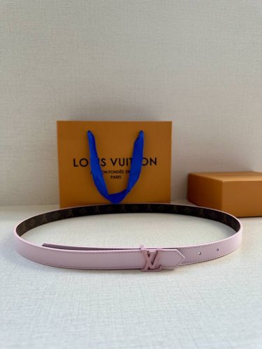 Special Edition This 2.0-Inch-Wide Lv Circle Double-Sided Belt Combines Leather