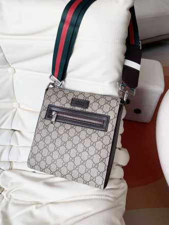 Gucci, a Gucci men's shoulder and crossbody bag. Original quality business style - Click Image to Close