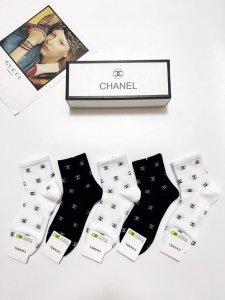 comes with packaging 5 pairs per box Chanel classic letter logo double C short