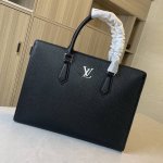 The latest hot-selling Lv3 zippered briefcase from our top-tier, premium counter