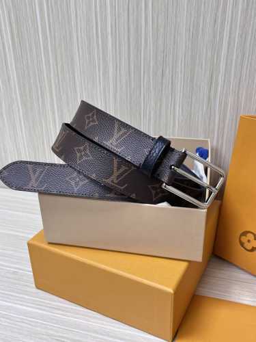 New this season, the 3.0mm brown monogram pattern is a collaboration between Lou