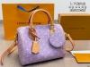 Lv pillow bag Speedy is fashionable and versatile with a unique artistic atmosph