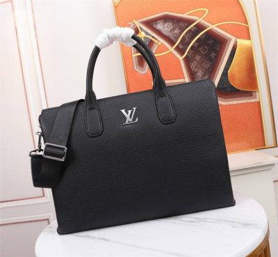 Top-quality, original, and latest Lv briefcase. Made with imported European cowh