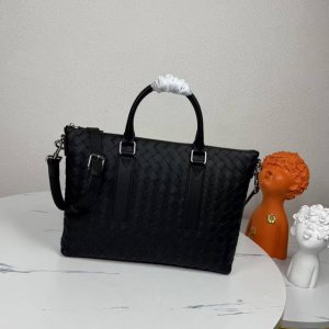 Bv's new men's briefcases come in different sizes and styles, perfect for any ma