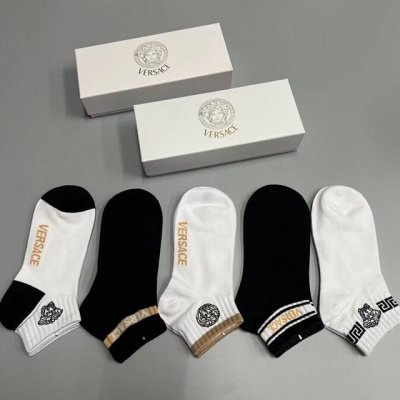 Special Versace new men's socks, one box of five pairs of pure cotton material,