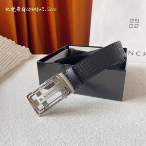 Givenchy Original Embossed Calfskin, Delicate And Soft To The Touch, With Pure S
