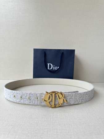 Width 3.5Cm This 35mm double-sided belt combines elegance with modernity. The in - Click Image to Close