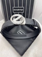 - Zegna: Original top-grain cowhide crossgrain top. Lined with top-grain cowhid