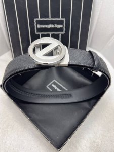 - Zegna: Original top-grain cowhide crossgrain top. Lined with top-grain cowhid