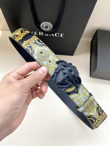 Special Width 4.0 Cm Versace This Palazzo Belt Is Made From Cowhide Leather, Fea