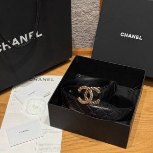 Chanel New Women's Belt Ddd. Features the classic metal double C logo, made of d