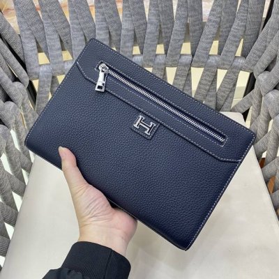 Out of stock! New H-brand must-have casual clutches are now available on the of