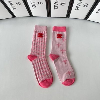 Specially packaged Chanel new dopamine cashmere slouch socks! Two pairs per box,