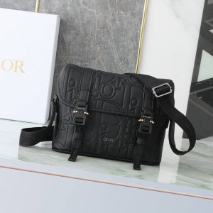 Dior Hit The Road Flap Messenger Bag Black Dior Gravity-effect leather and black