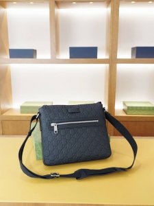 Gucci official website synchronized high-end crossbody shoulder bag, a timeless