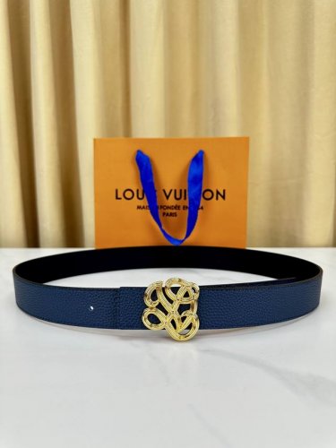 3.4cm wide Louis Vuitton pebbled leather belt with a silver rope knot buckle an