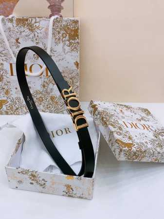 dior The D-Dream Belt Is Made Of Smooth Cowhide And Paired With A Shiny Metal - Click Image to Close