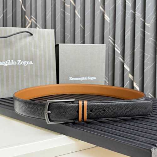 This Elegant Black Belt Features Foliage-Colored Details, Creating A Subtle Cont