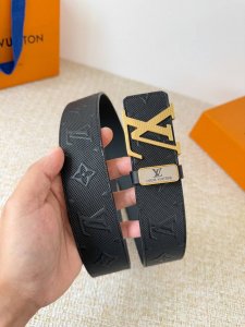 Product Name: Louis Vuitton Belt - Original Single Belt Model: Hook, Classic Pur