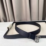 New Burberrry Burberry Counters Synchronized New Lychee Leather, Plaque Buckle D