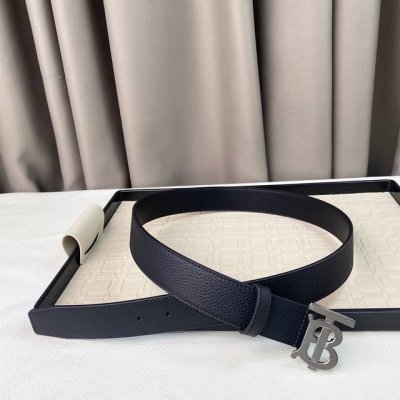 New Burberrry Burberry Counters Synchronized New Lychee Leather, Plaque Buckle D