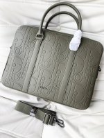 Dior - Dior's latest men's briefcase, synced with the official website. Made of