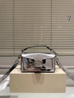 Cowhide version Coach's new Mini Tabby 12 small waste bag is so cute I saw Coac