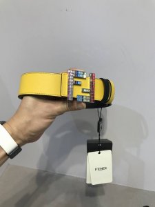 Delivered with original packaging. New Fd model, 35mm wide, supports NFC chip sc