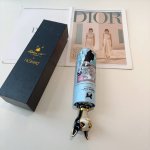 Heburcat is naturally delicate, with extraordinary temperament and high fashion