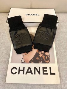 Chanel European New Top-Tier Original Women's High-End Half-Finger Gloves. 100%