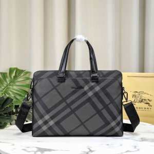 Model: 8821 Burberry's best-selling men's bag, original quality, original cowhi