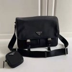 P parachute cloth messenger bag, model 2Vd768 large, size: 32*24*12cm, original