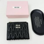 Miumiu 790 Color Black Pink Blue Size 11.5*10*3Miumiu counter's latest model! Co
