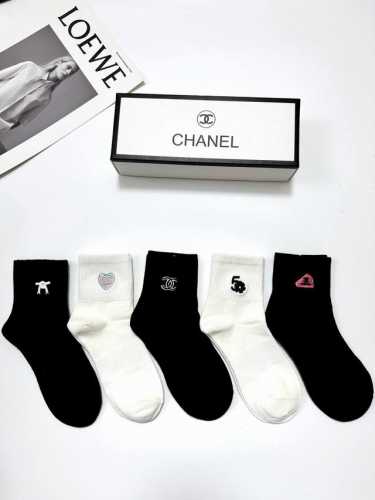 comes with packaging 5 pairs per box Chanel classic embroidered letter logo pur
