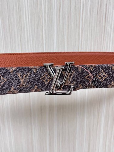 Flowergram Reversible Belt: This belt combines Monogram canvas and Monogram embo