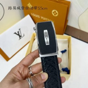 Brand: Louis Vuitton new imported calfskin, with a delicate and soft feel. Pair